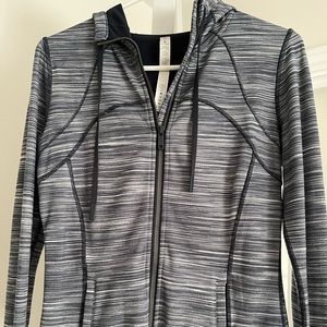 Hooded Define Jacket Nulu size 8